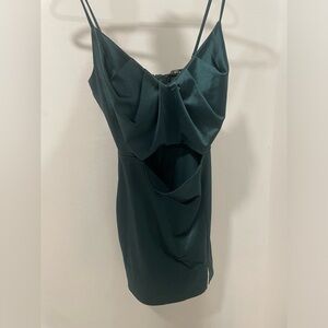 Green mini dress size medium brand blue blush